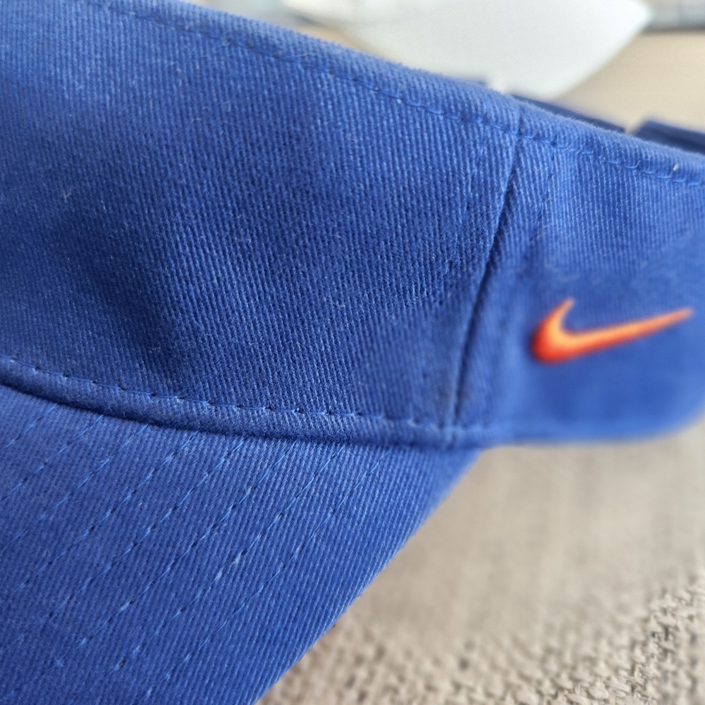 Nike Blue Visor Gators University Of Florida with Embroidered Logo - Picture 10 of 11